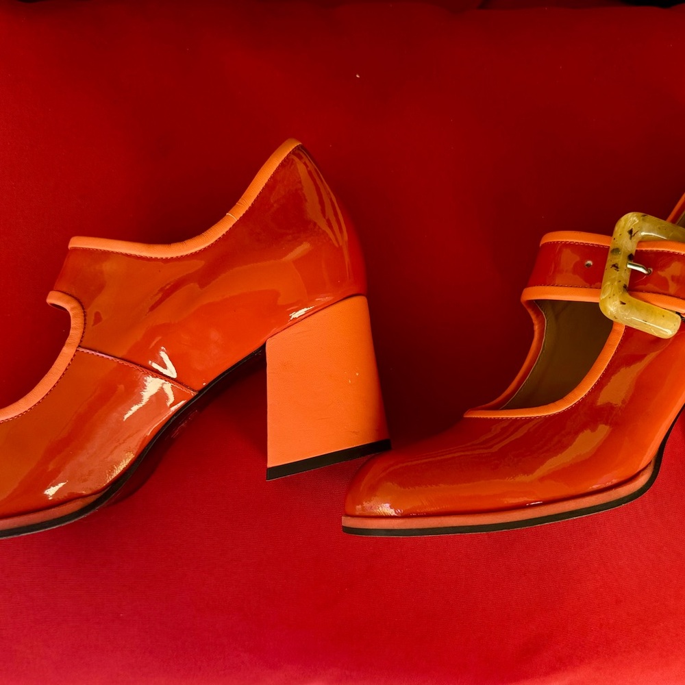 Glossy Patent Leather Fluevog Terra Cotta Mary Jane Heels with Contras Buckle